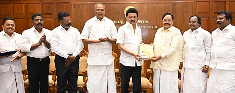 கருணாநிதி புத்தக வெளியீட்டு விழா: திருமாவளவன் பங்கேற்பு!