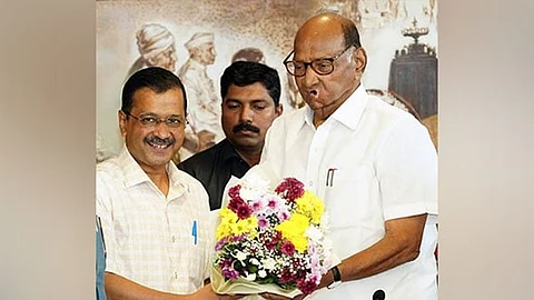 சரத் பவார்  அரவிந்த் கேஜரிவால் 
