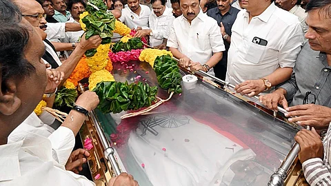 ஈவிகேஎஸ் இளங்கோவன் உடலுக்கு அரசு மரியாதை! தமிழக அரசு அறிவிப்பு