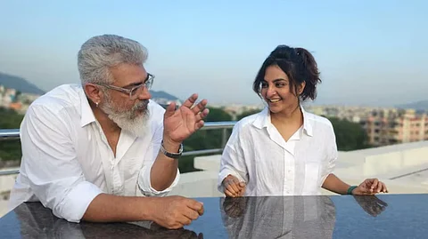 அஜித்குமார், மஞ்சு வாரியர்