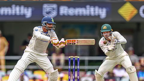 3-ஆவது டெஸ்ட்: இந்திய அணியை சரிவிலிருந்து மீட்ட ராகுல் - ஜடேஜா! 