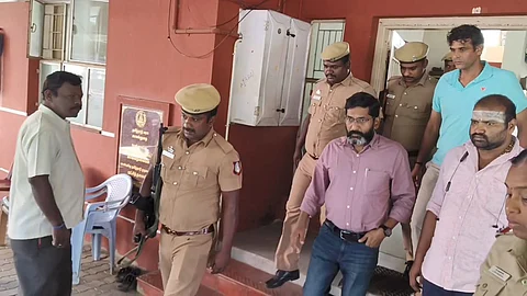 சவுக்கு சங்கர் (கோப்பிலிருந்து...)