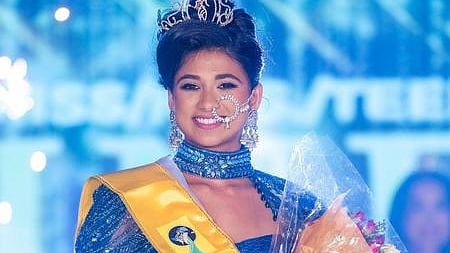 அமெரிக்காவில் அழகிப் பட்டம்
வென்ற சென்னை பெண்!