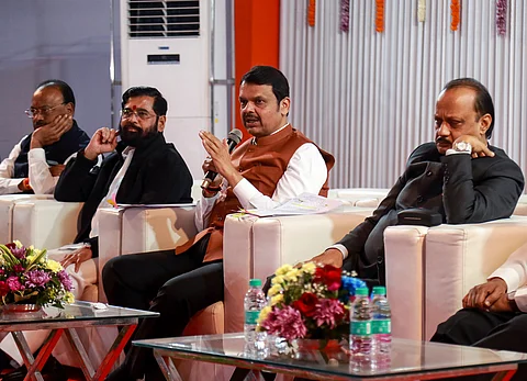 மகாராஷ்டிர அமைச்சா்களுக்கு துறை ஒதுக்கீடு: ஃபட்னவீஸிடம் உள்துறை; அஜீத்திடம் நிதி, ஷிண்டேவிடம் நகா்ப்புற மேம்பாடு!