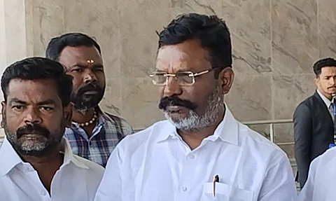 செய்தியாளர்கள் சந்திப்பில் திருமாவளவன்.