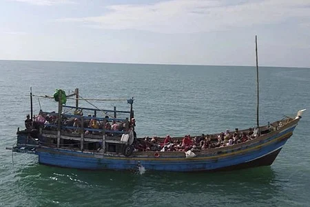 மலேசியா: ரோஹிங்கயாக்களுக்கு அனுமதி மறுப்பு