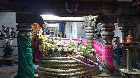 வீரவநல்லூா் வட்டார கோயில்களில் சொா்க்கவாசல் திறப்பு