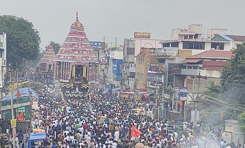 சிதம்பரம் ஸ்ரீநடராஜர் கோயில் தேரோட்டம்.