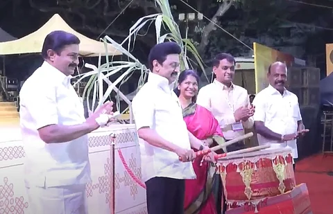 ‘சென்னை சங்கமம்’ கலைத் திருவிழாவினை தொடக்கி வைத்த முதல்வர் ஸ்டாலின். 