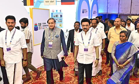 பன்னாட்டு புத்தகக் காட்சி நிறைவு விழாவில் முதல்வர் மு.க ஸ்டாலின். 