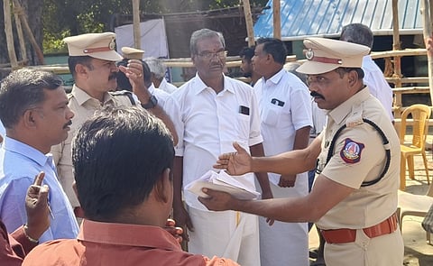 எருதுவிழா  நடைபெறும் இடத்தை ஆய்வு செய்த கூடுதல் எஸ்.பி. கோவிந்தராசு.