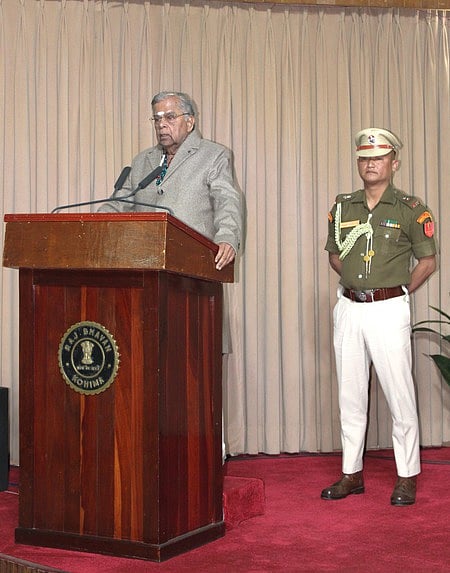 நிகழ்ச்சியில் பேசிய நாகாலாந்து ஆளுநா் இல.கணேசன்.