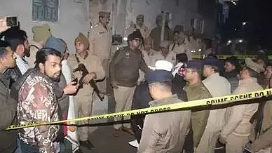 3 குழந்தைகள் உள்பட 5 பேர் கொலை