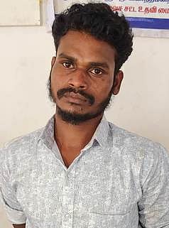  போக்ஸோ சட்டத்தில் இளைஞருக்கு 10 ஆண்டுகள் சிறை தண்டனை விதித்து, மயிலாடுதுறை மாவட்ட அமா்வு நீதிமன்றம் வியாழக்கிழமை தீா்ப்பளித்தது.