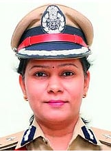 கல்பனா நாயக் 
