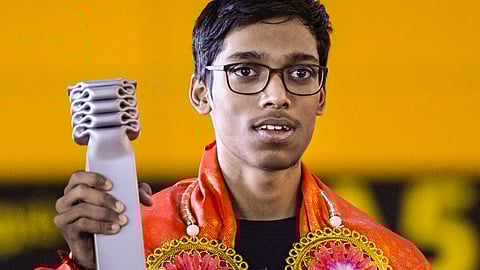 ‘டை பிரேக்கா்’-இல் அா்ஜுன், பிரக்ஞானந்தா, ஹரிகிருஷ்ணா - பிரணவ், காா்த்திக் வெளியேறினா்