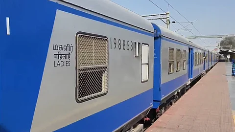 சிறப்பு ரயில்