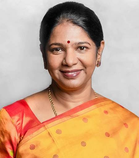 கனிமொழி கருணாநிதி ~அமைச்சா் அனுப்ரியா படேல்