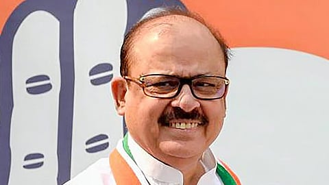 மூத்த தலைவரும் மக்களவை எம்.பி.யுமான தாரிக் அன்வா்