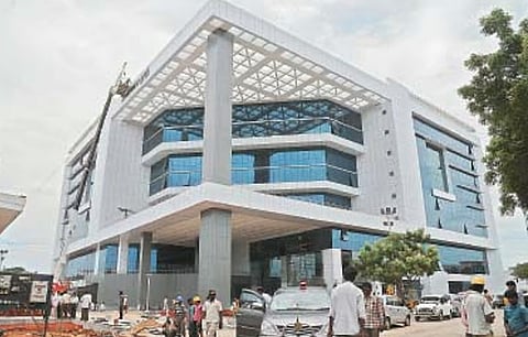அண்ணா நூற்றாண்டு நூலகம்.  