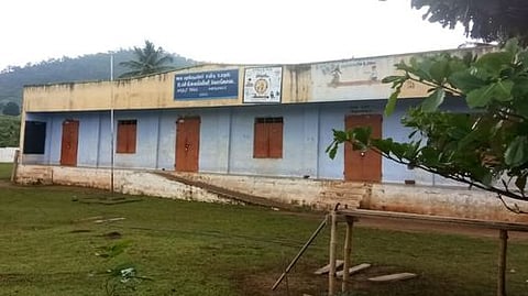 அந்தியூா் ஒன்றியம் பா்கூா் மலைப் பகுதியில் உள்ள கொங்காடை அரசு உண்டு, உறைவிடப் பள்ளி.