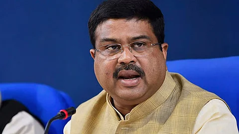மத்திய கல்வி அமைச்சர் தர்மேந்திர பிரதான்