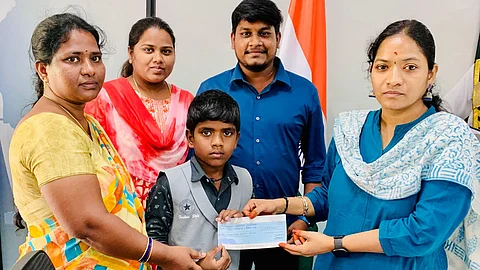 காசோலை பரிவா்த்தனை