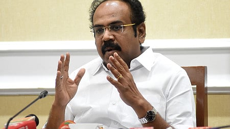 அமைச்சா் தங்கம் தென்னரசு