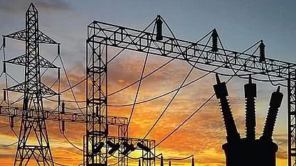 பட்ஜெட் தொடா், பொதுத் தோ்வு:
தடையற்ற மின்விநியோகத்துக்கு உத்தரவு