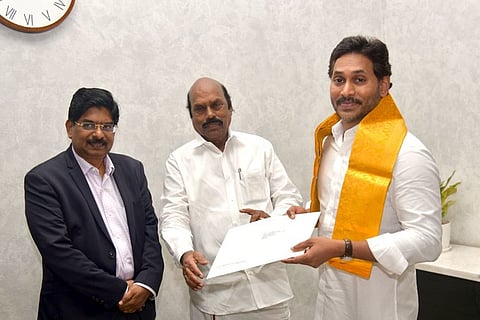 ஜெகன் மோகனுடன் திமுக நிர்வாகிகள் சந்திப்பு  
