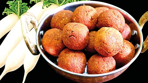 முள்ளங்கி கோளா