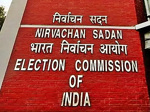 ECI decides to move forward on linking voter ID cards with Aadhaar