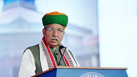 மத்திய சட்ட அமைச்சா் அா்ஜுன் ராம் மேக்வால்.