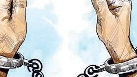 மனைவியை கொலை செய்ய முயற்சி: விஜய்சேதுபதி வீட்டுக் காவலாளி கைது