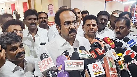 அமைச்சா் தங்கம் தென்னரசு. 