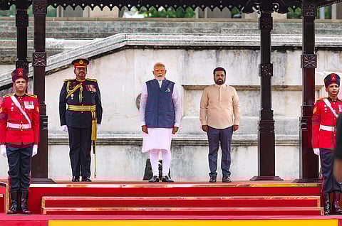 கொழும்பில் பிரதமர் மோடி: இந்தியா - இலங்கை இடையே ஒப்பந்தங்கள் கையெழுத்து!