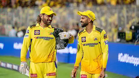 தோனி - ருதுராஜ் கெய்க்வாட். 