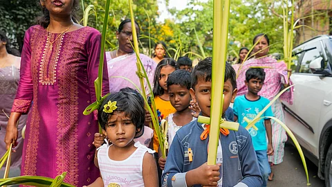 குருத்தோலை ஞாயிறு ஊர்வலம் - புகைப்படங்கள் 