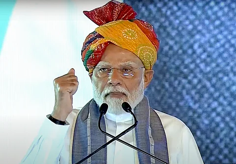 பிரதமர் நரேந்திர மோடி 