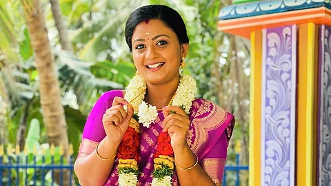 கோமதி பிரியா