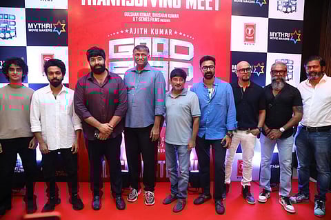தமிழகத்தில் குட் பேட் அக்லி திரைப்படம் ரூ.100 கோடியைத் தாண்டியுள்ளதாக அறிவித்துள்ள படக்குழுவினர் இன்று ரசிகர்களுக்கு நன்றி தெரிவிக்கும் விதமாக வெற்றி விழாவை கொண்டாடி மகிழ்ந்தனர்.