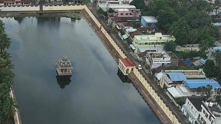   புஷ்கரணி திருக்குளத்தின் மேல்புறத்தோற்றம் (கோப்பு படங்கள்) 