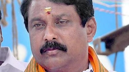 பாஜக தமிழக தலைவா் நயினாா் நாகேந்திரன்