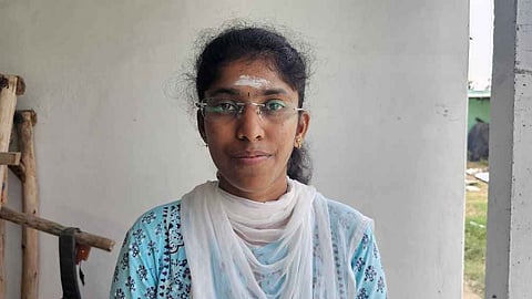 சி.மோகனதீபிகா.