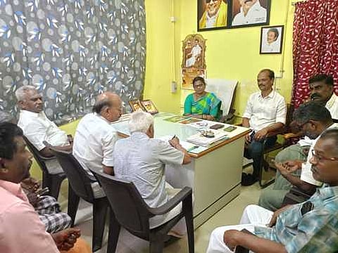  சிவகிரியில் நடைபெற்ற ஆலோசனைக் கூட்டம்.