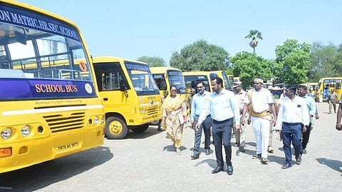  ஆய்வு மேற்கொண்ட மாவட்ட ஆட்சியா் ஏ.கே. கமல்கிஷோா்.