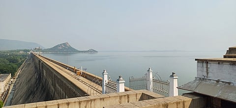 மேட்டூா் அணைக்கு நீா்வரத்து குறைந்தது