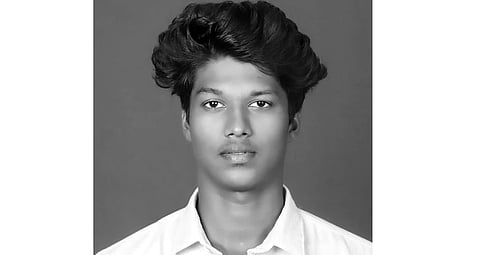 கடலில் தவறி விழுந்து மீனவர் பலி!