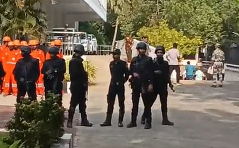 போர் பாதுகாப்பு ஒத்திகை. 