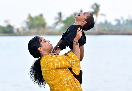 மகிழ்ச்சியின் வெளிப்பாடு 